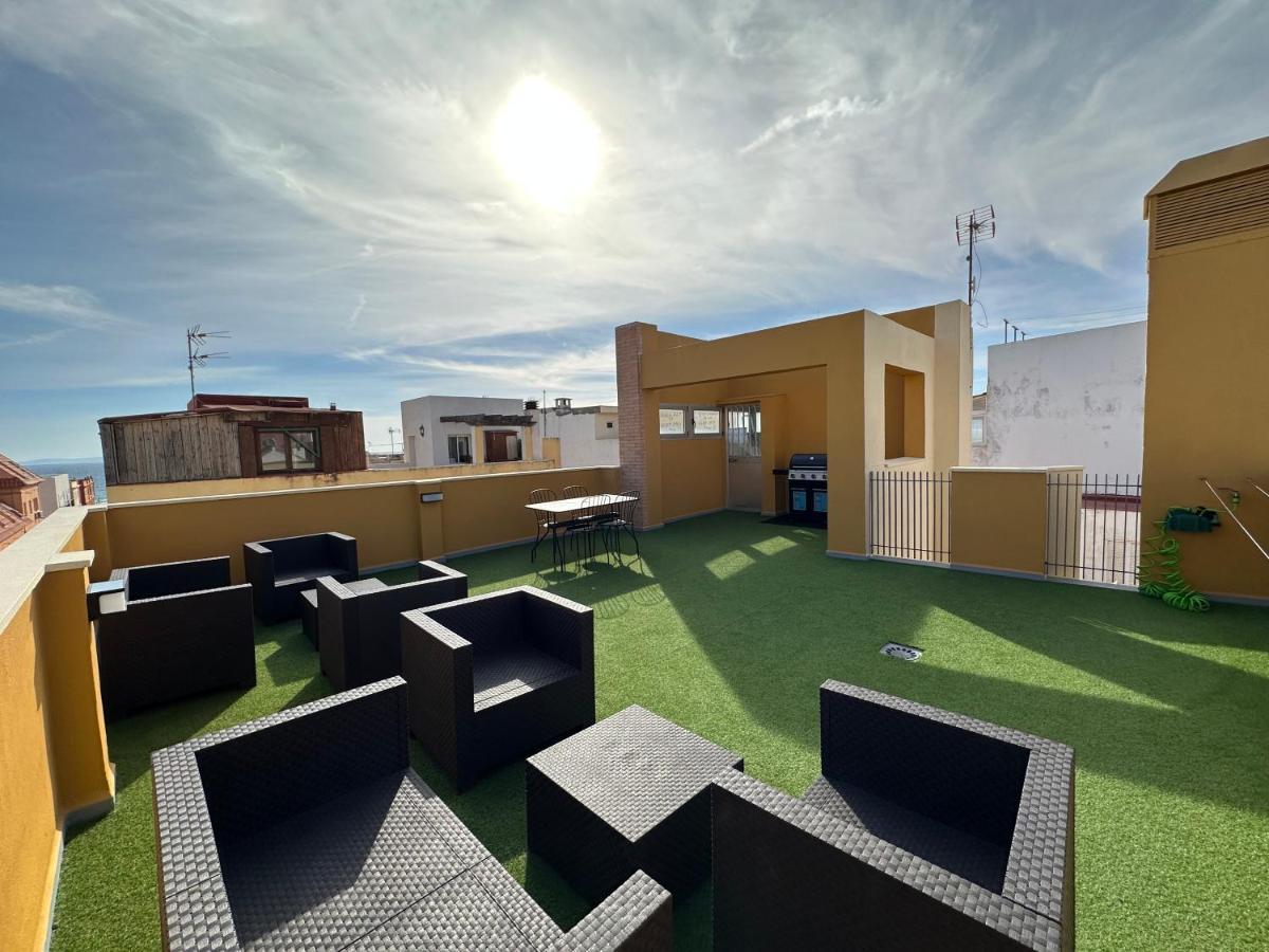 Central Apartment With Patio By Wayra タリファ エクステリア 写真